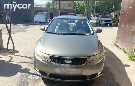 Kia Cerato 2013