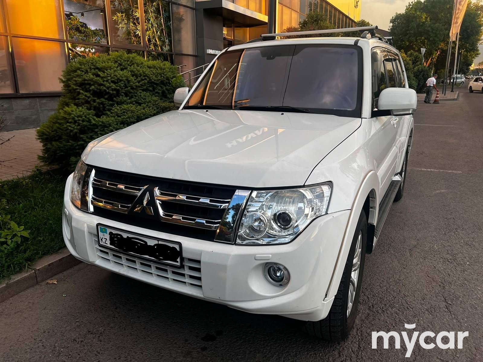 Mitsubishi Pajero 2011