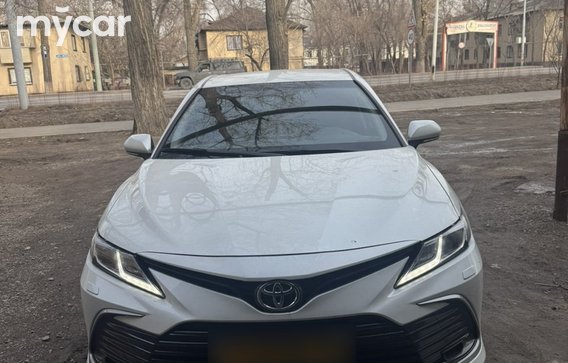 Toyota Camry 2022