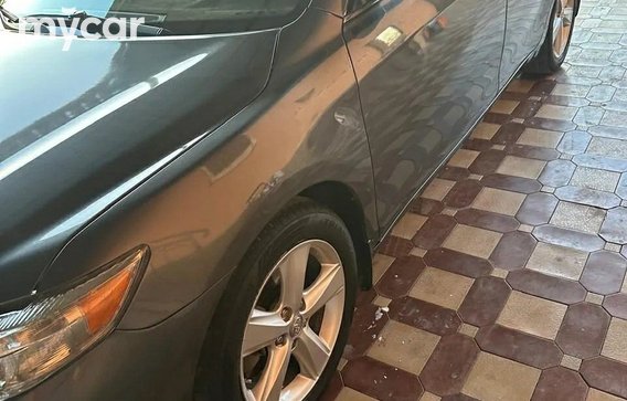 Toyota Camry 2010