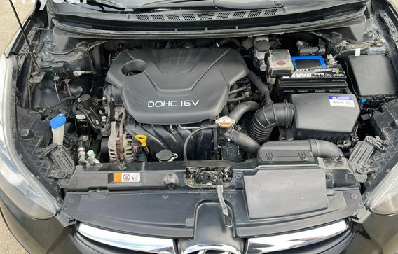 Hyundai Elantra 2013