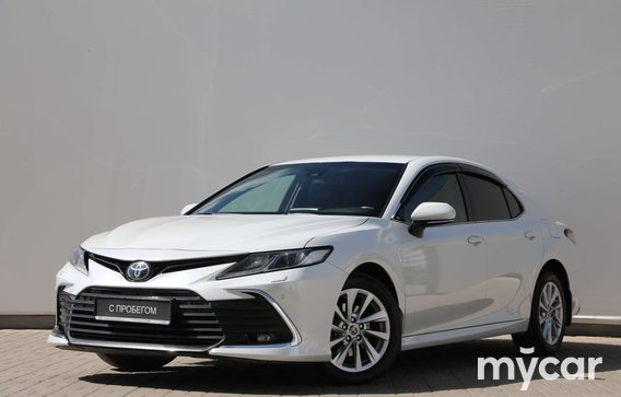 Toyota Camry 2023