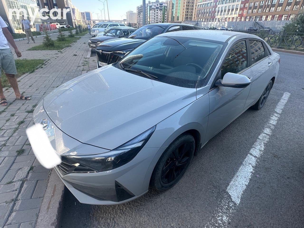 Hyundai Elantra 2021