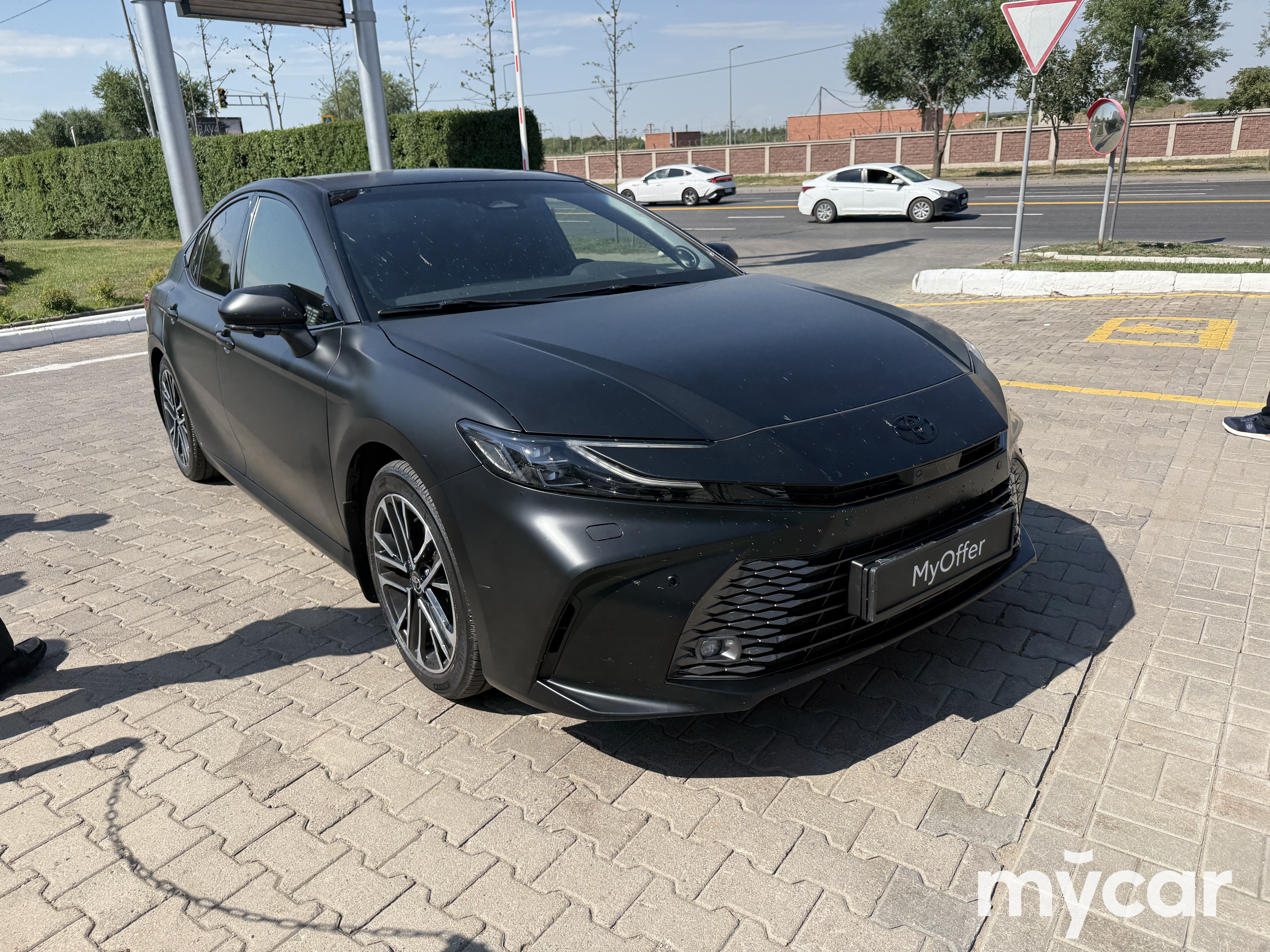 Toyota Camry 2024