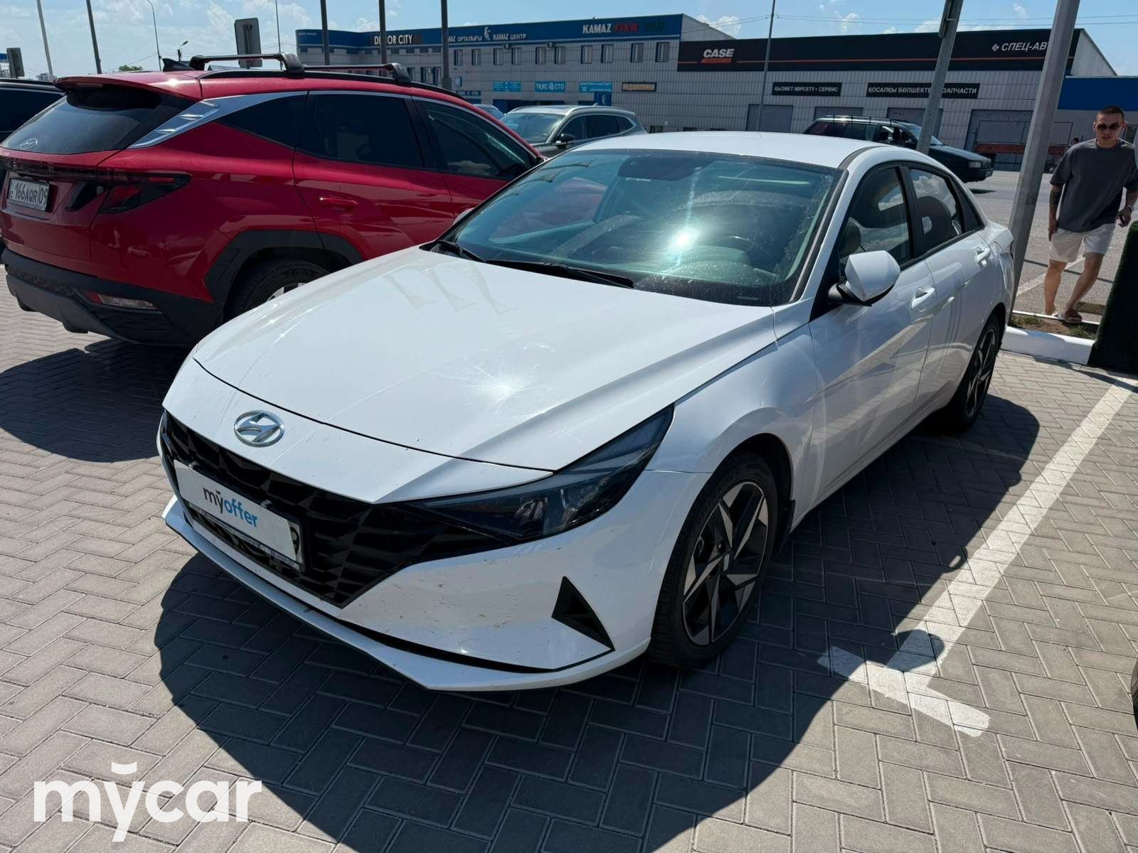 Hyundai Elantra 2023