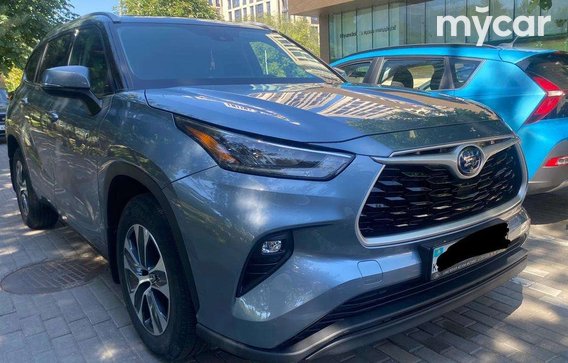 Toyota Highlander 2021