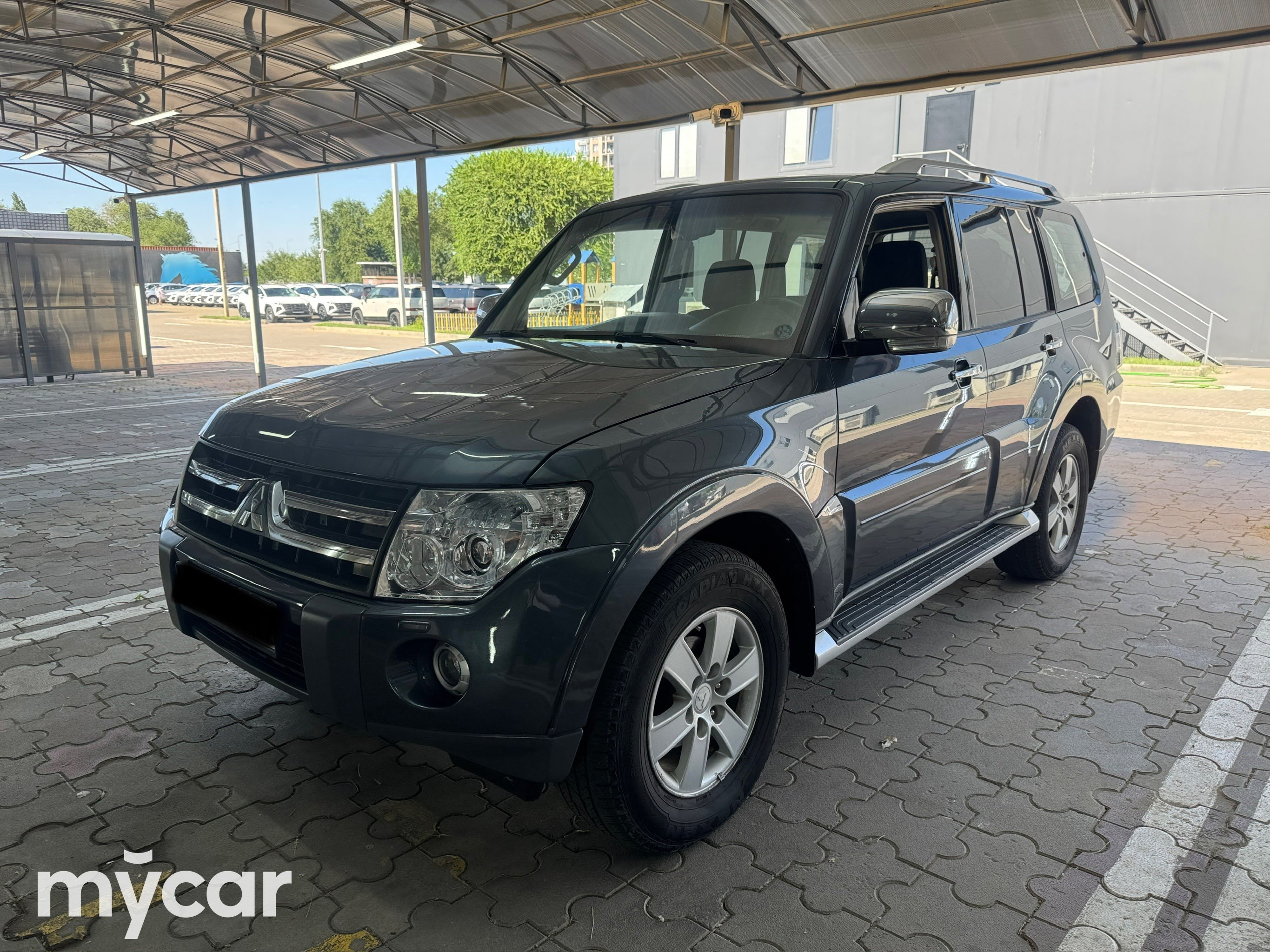 Mitsubishi Pajero 2008
