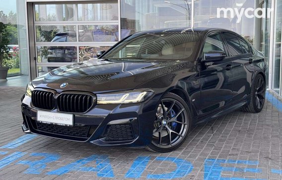 BMW 5 серия 2021