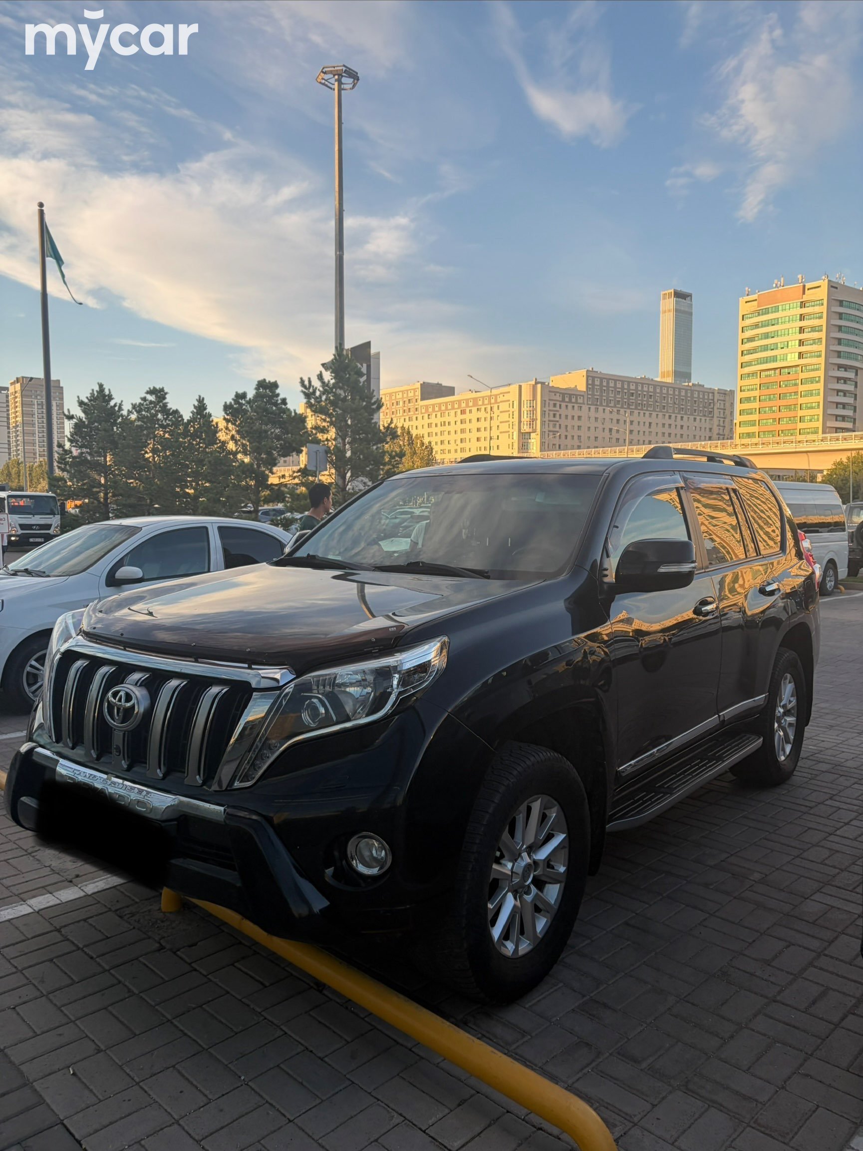 Toyota Land Cruiser Prado 2014
