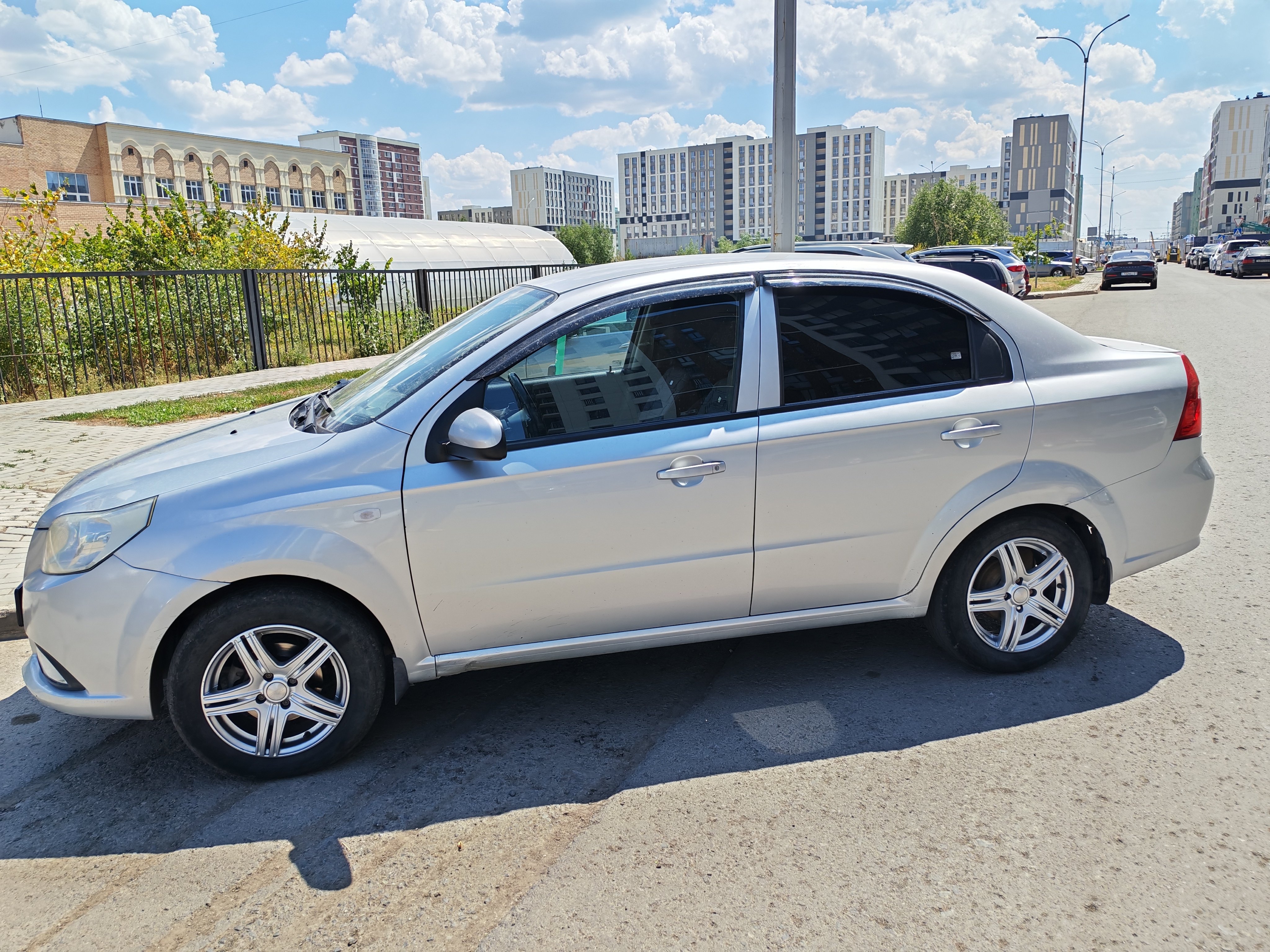 Ravon Nexia R3 2016