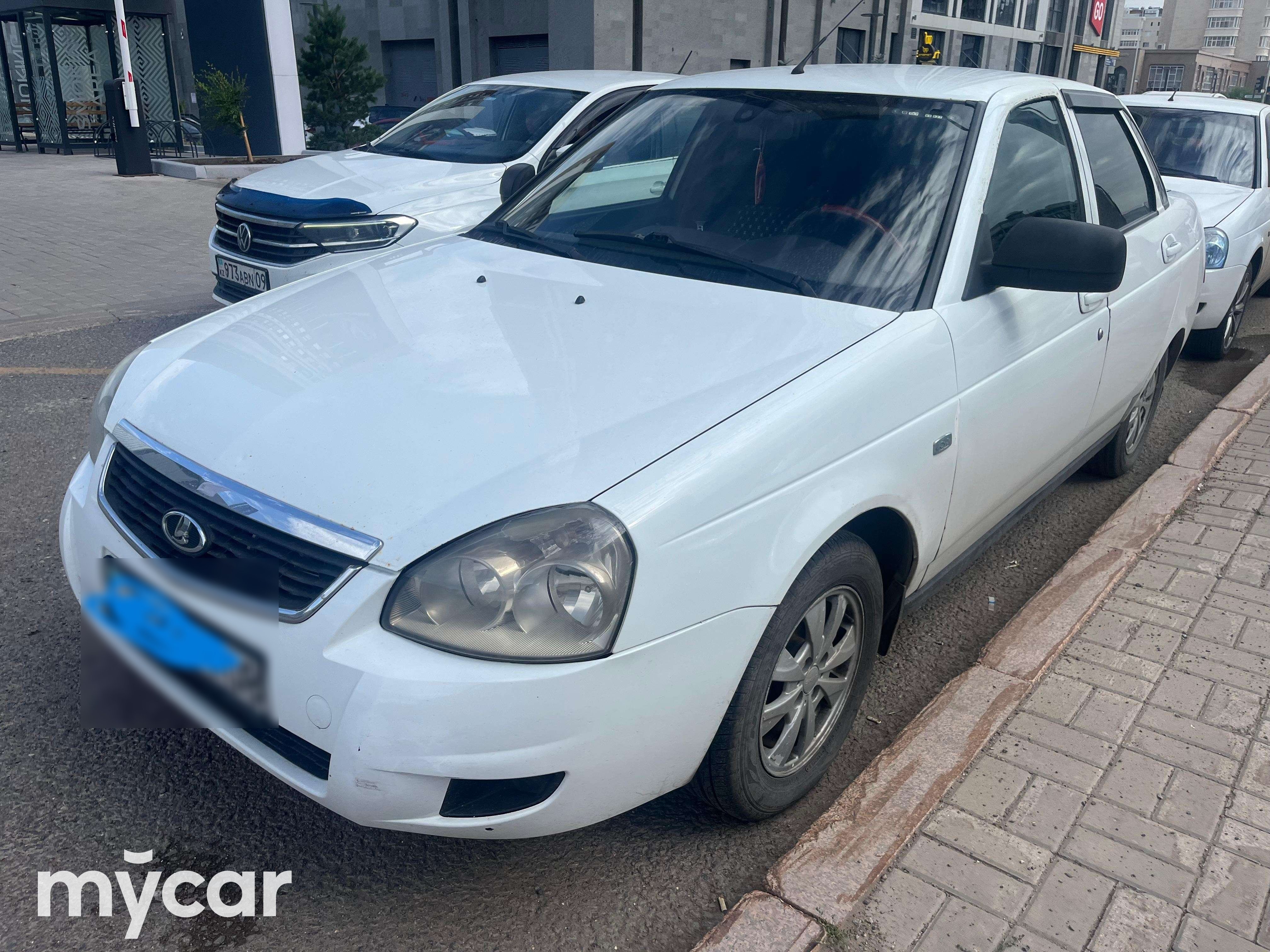 LADA Priora 2013