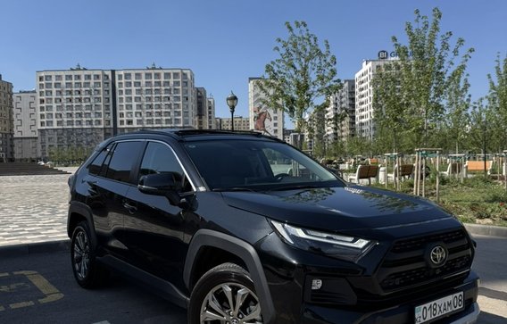 Toyota RAV4 2025