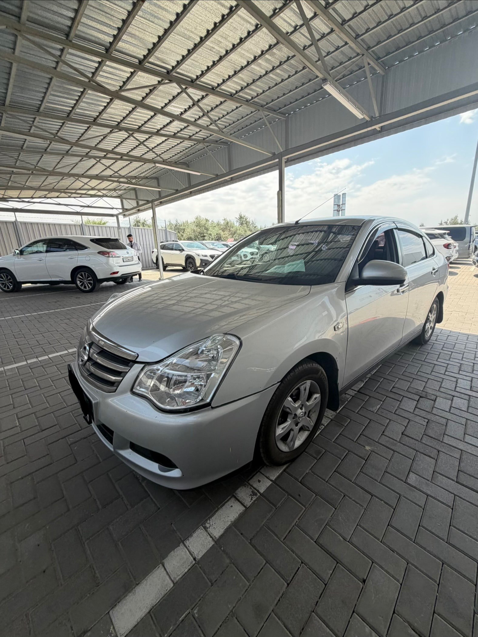 Nissan Almera 2013