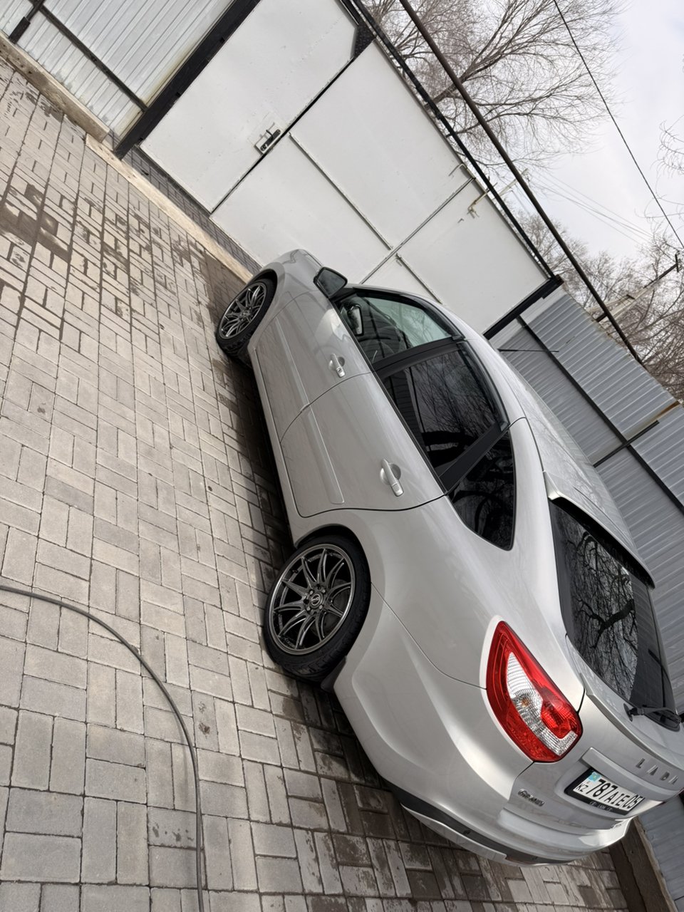 LADA Granta 2019