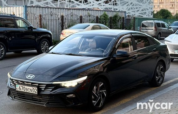 Hyundai Elantra 2024