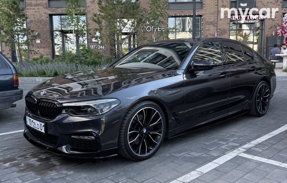 BMW 5 серия 2017