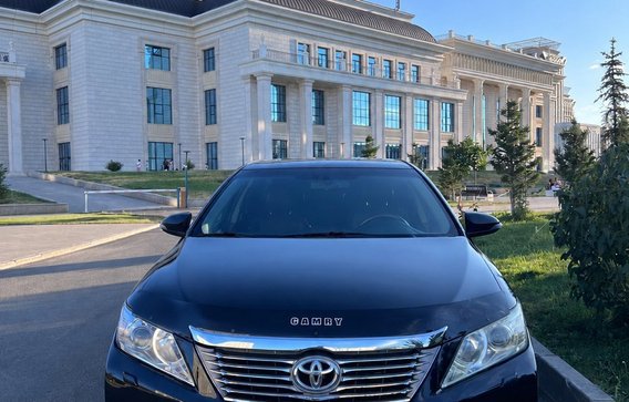 Toyota Camry 2013