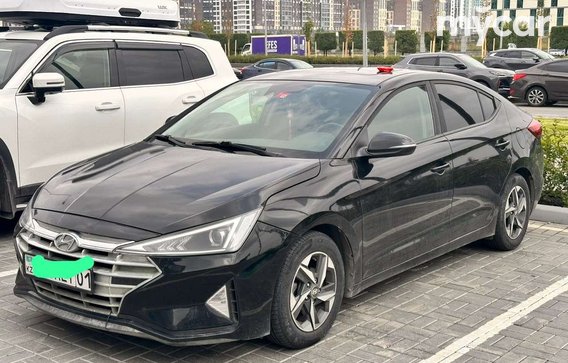 Hyundai Elantra 2018