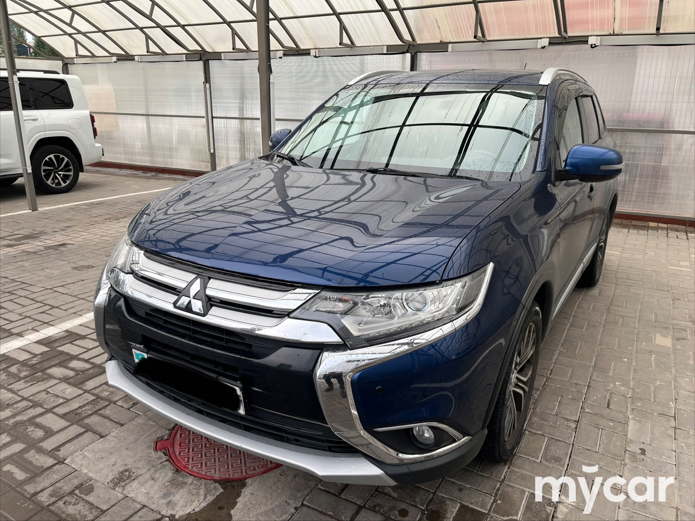 Mitsubishi Outlander 2015