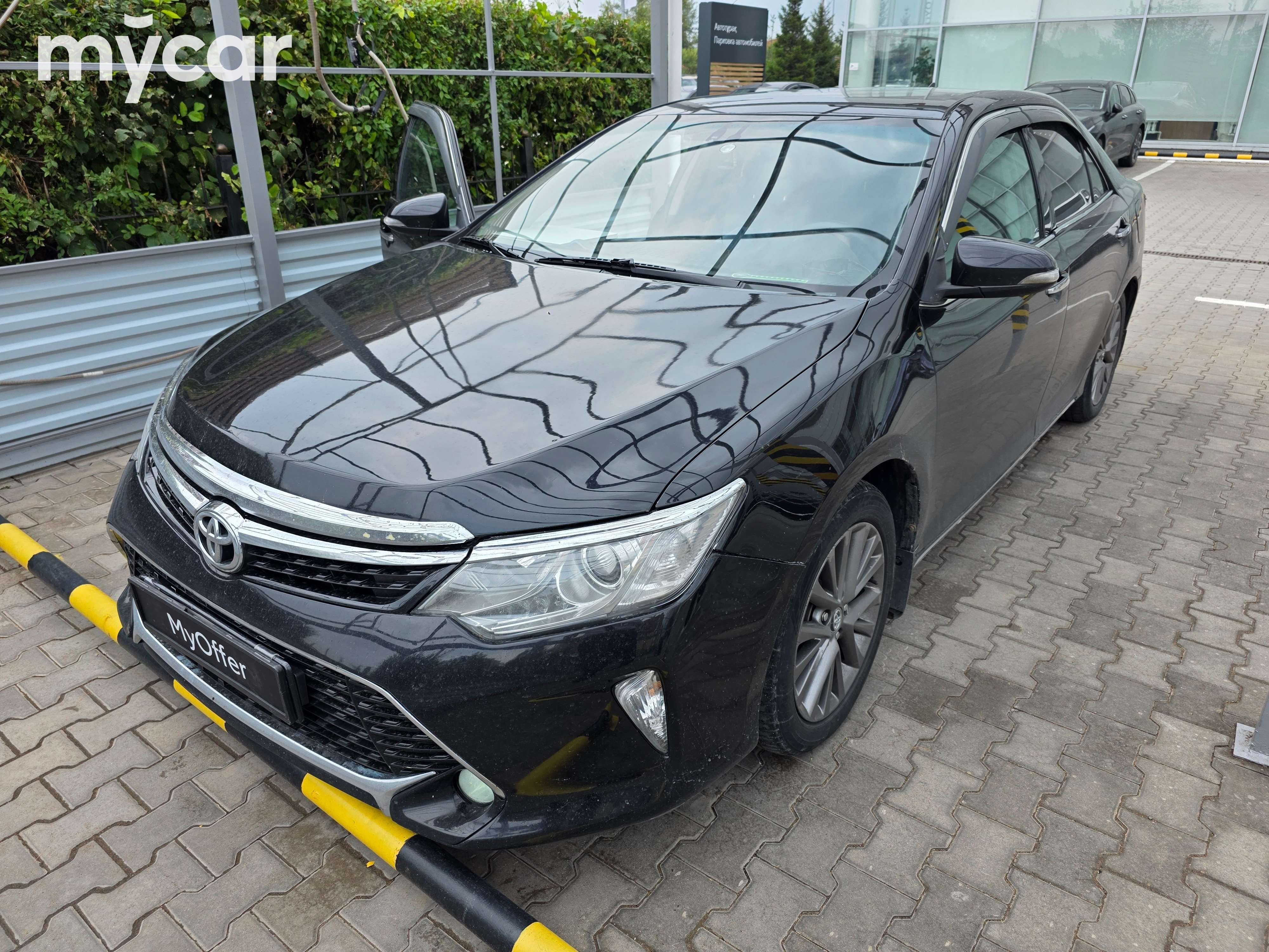 Toyota Camry 2014