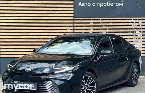 Toyota Camry 2025