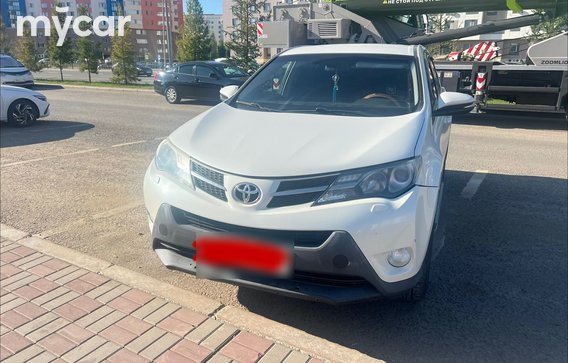 Toyota RAV4 2014