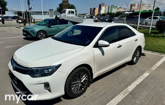 Toyota Camry 2018