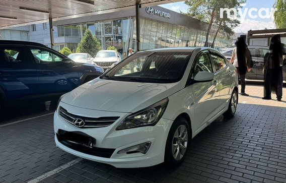 Hyundai Accent 2015