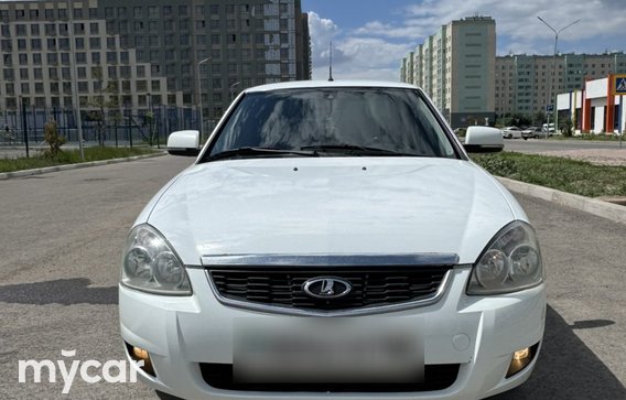 LADA Priora 2014