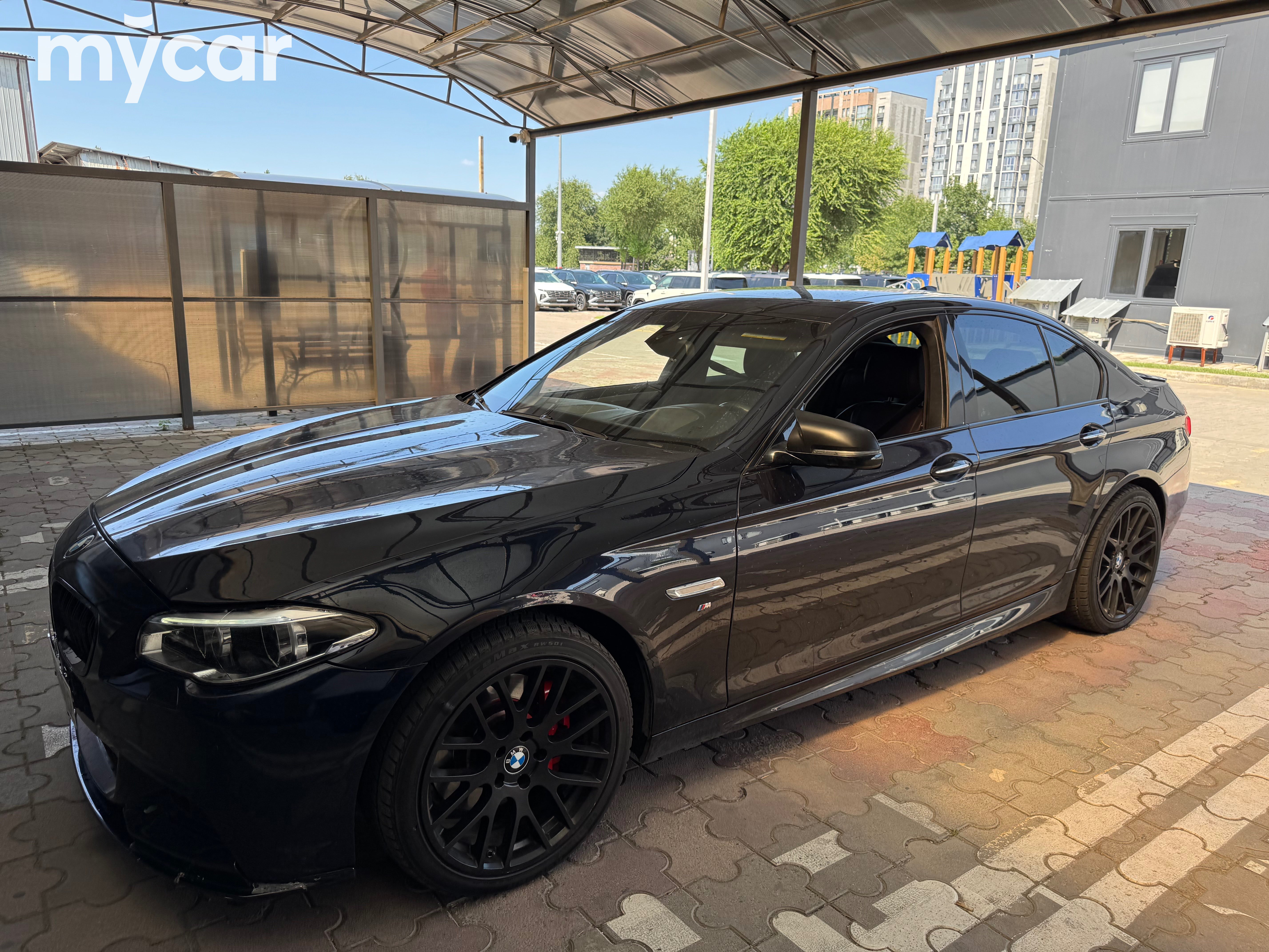 BMW 5 серия 2015