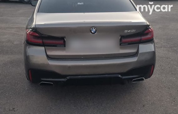 BMW 5 серия 2017