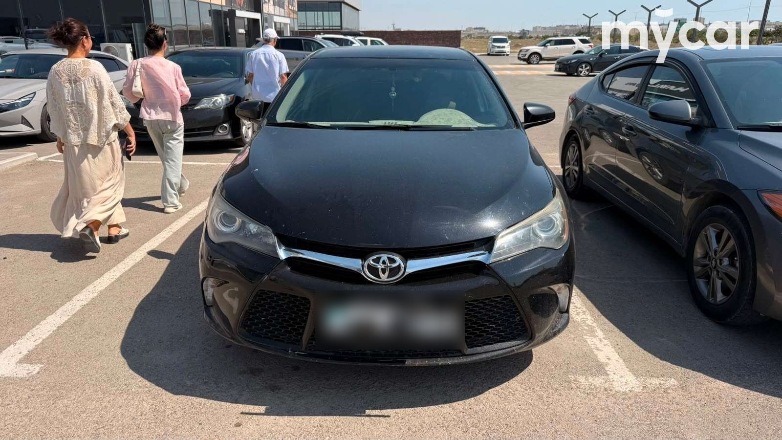 Toyota Camry 2016
