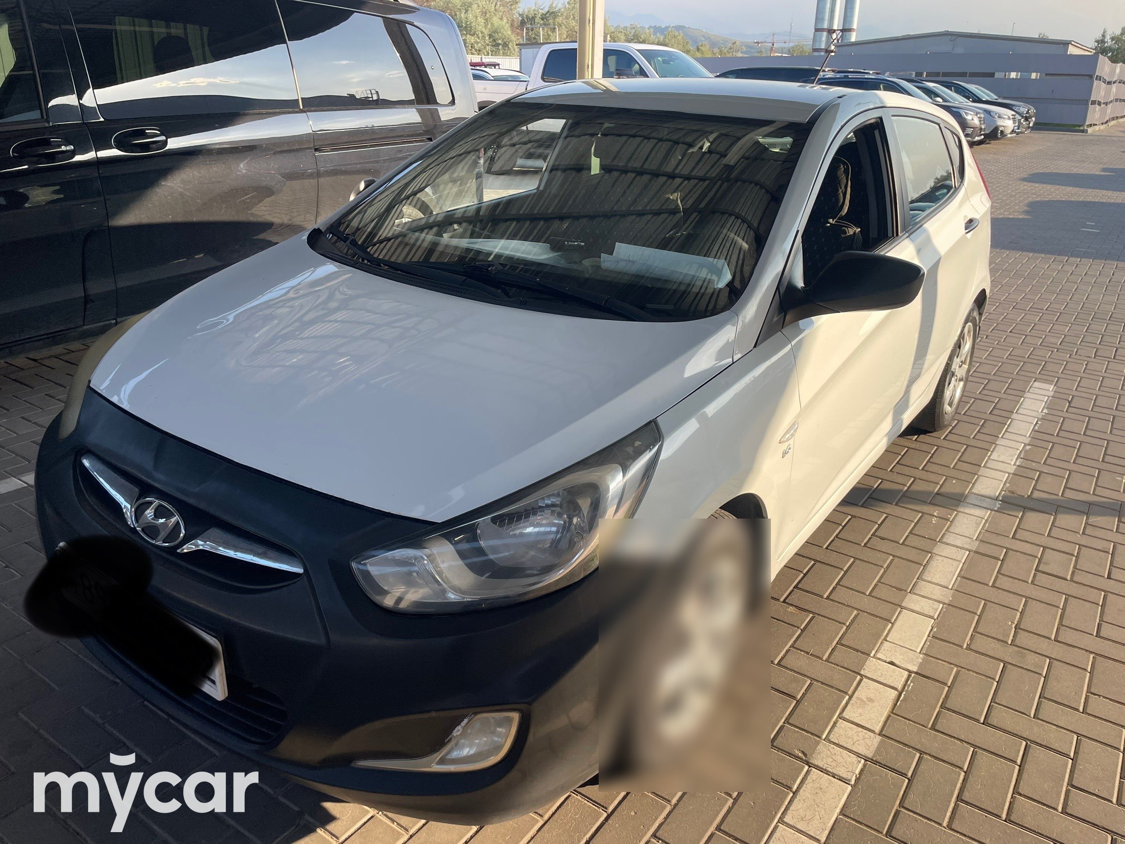 Hyundai Accent 2014