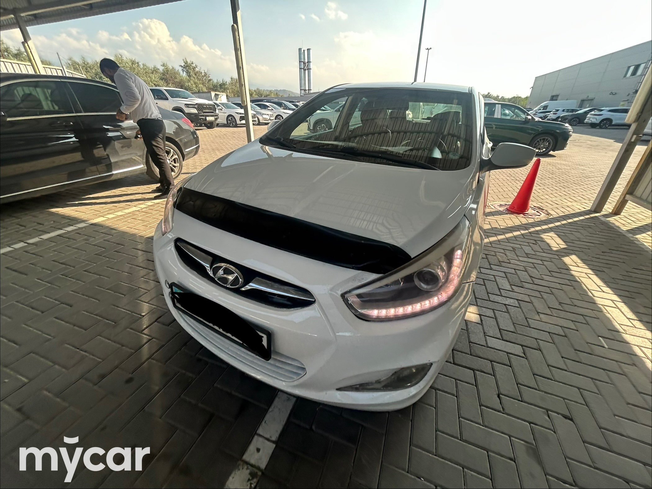 Hyundai Accent 2014