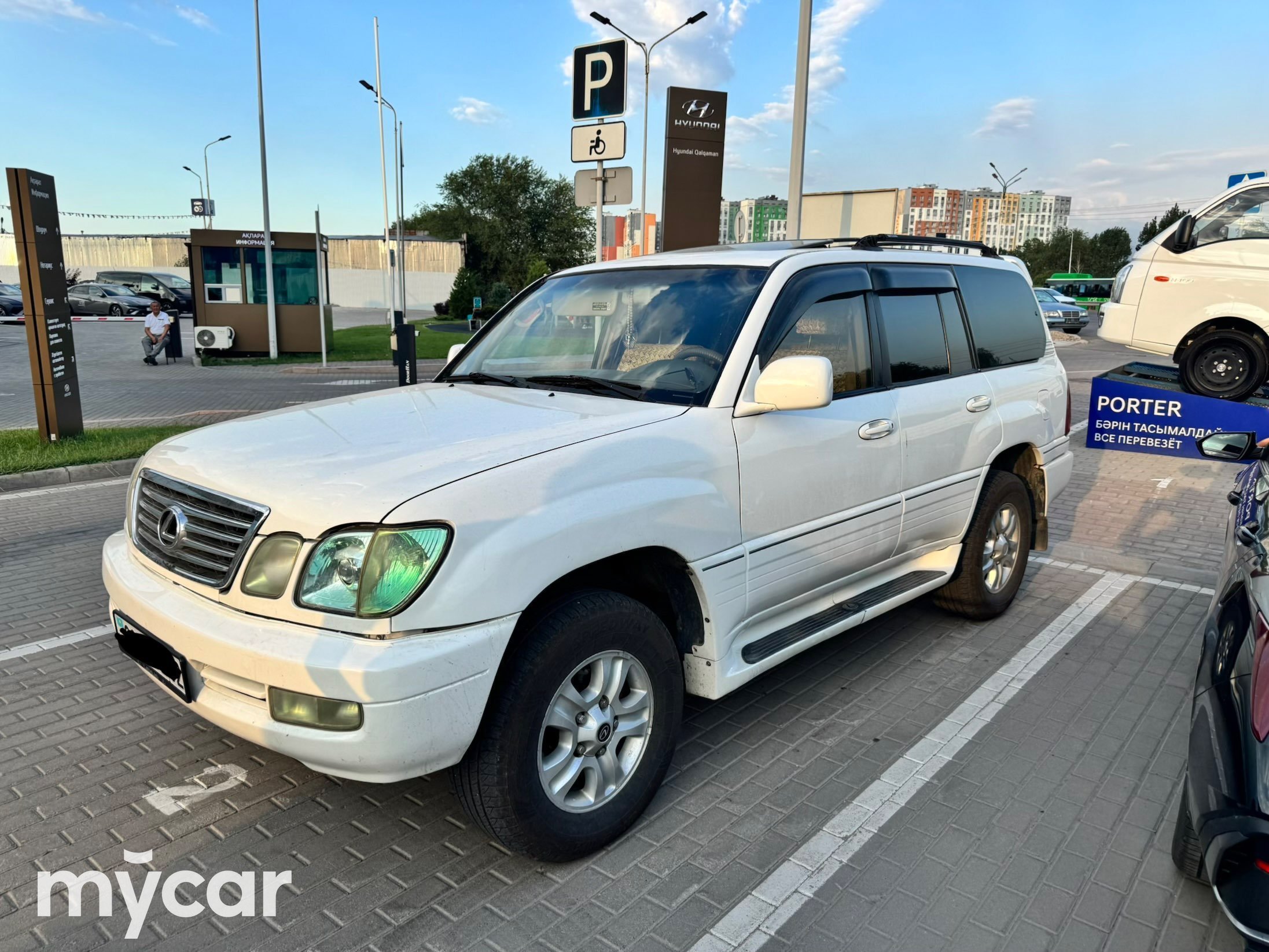 Lexus LX 1999