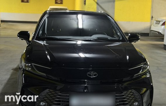 Toyota Camry 2025