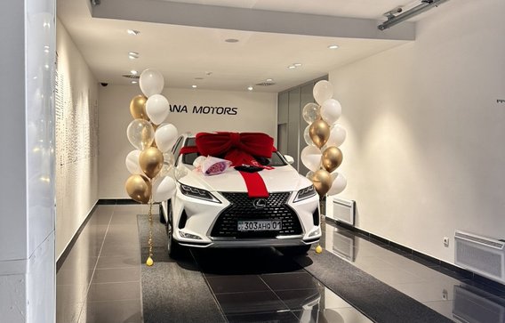 Lexus RX 2022