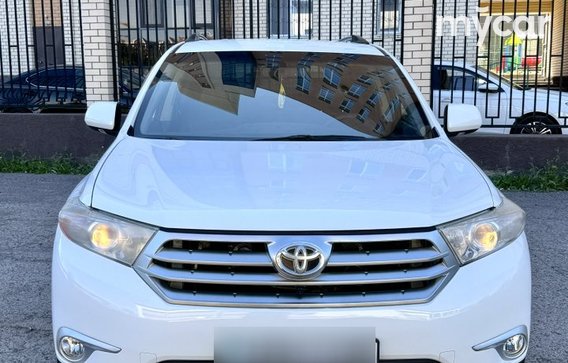 Toyota Highlander 2013