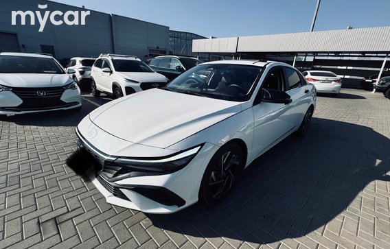 Hyundai Elantra 2024