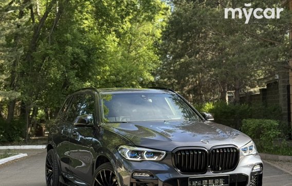 BMW X5 2019
