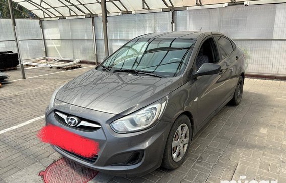 Hyundai Accent 2014