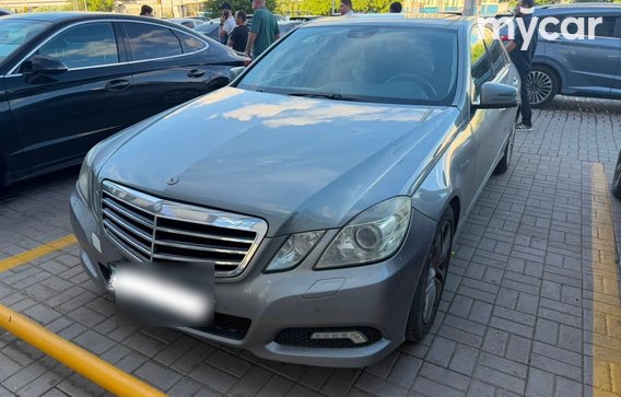 Mercedes-Benz E-Класс 2010