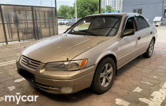 Toyota Camry 1998