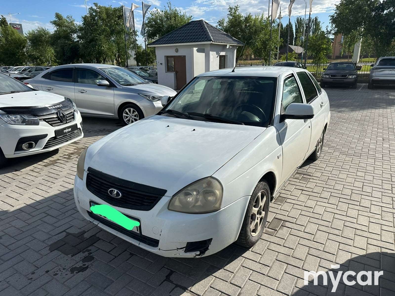 LADA Priora 2012