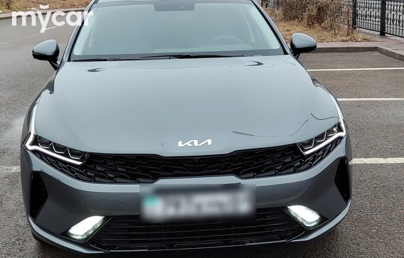Kia K5 2025