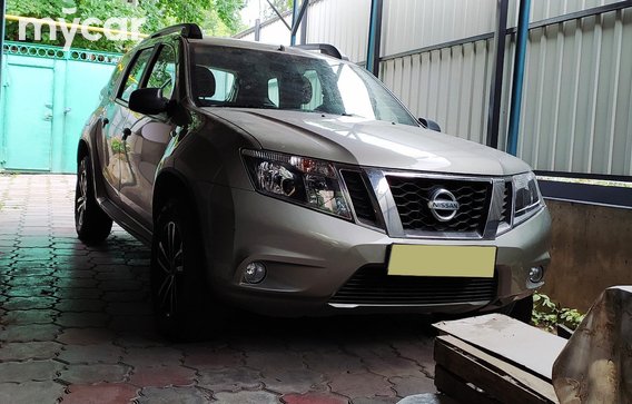 Nissan Terrano 2014