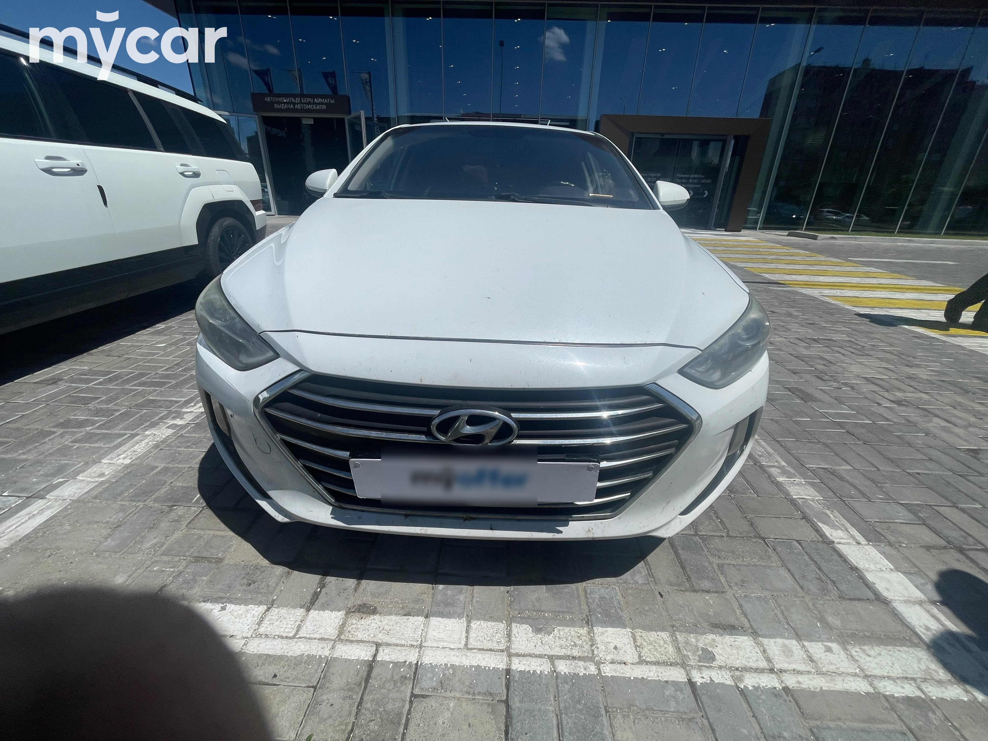 Hyundai Elantra 2016