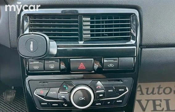LADA Priora 2015