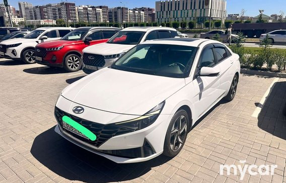 Hyundai Elantra 2023