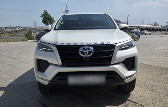 Toyota Fortuner 2021
